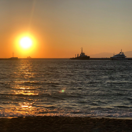 Atardecer en MyKonos, Grecia - Julio 2019